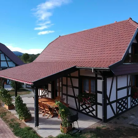 Camping Alsace Les Castors Burnhaupt-le-Haut Exterior photo